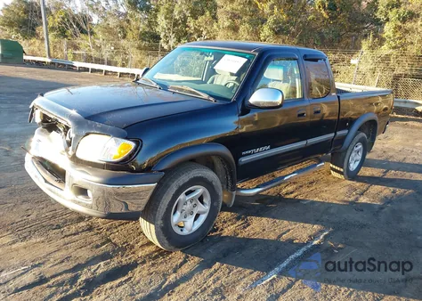 2001 Toyota Tundra Sr5 V8 from USA, damaged, VIN 5TBBT44191S190351
